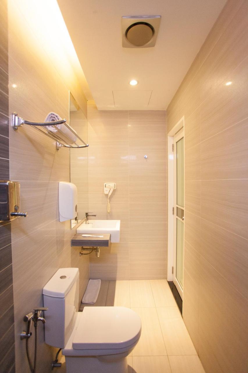 Orange Premier Hotel Wangsa Maju Куала-Лумпур Екстер'єр фото